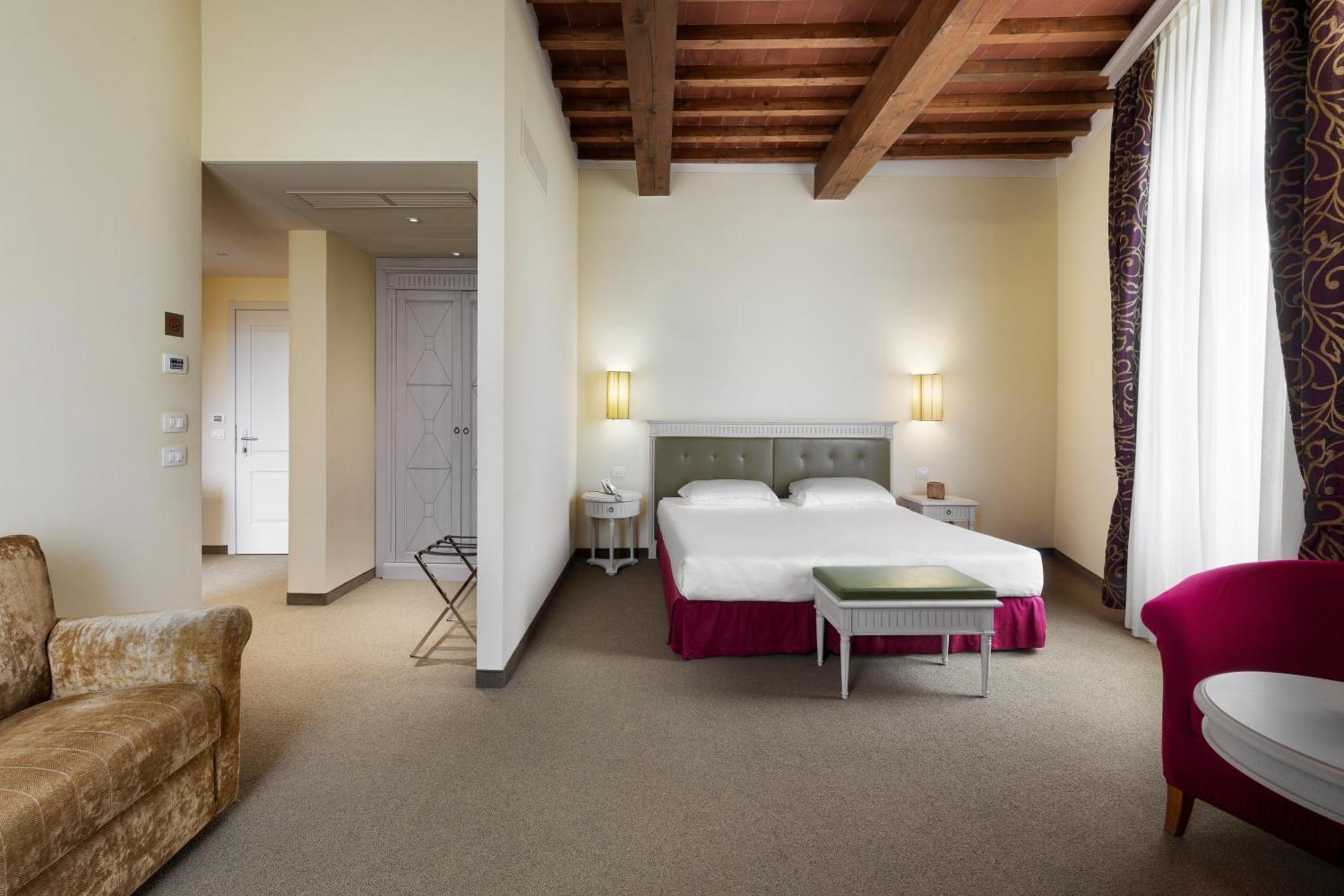 Hotel Certaldo Buitenkant foto